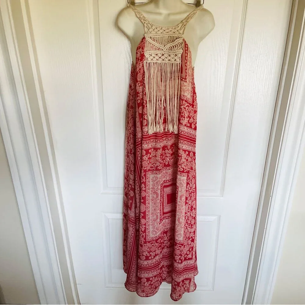 ZARA Boho Floral-Patch Maxi Dress with Crochet Neck and Fringe XS/S - Picture 8 of 16